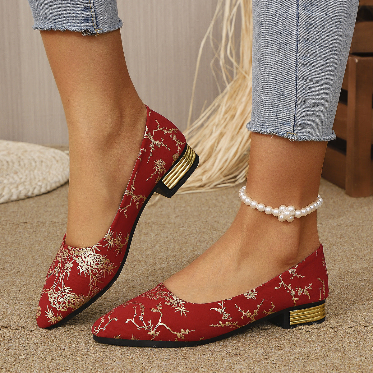 Fashion Women's Pointed Toe Thick Heel Shoes