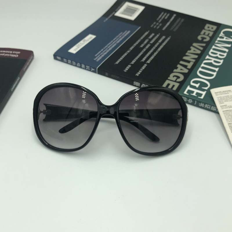 Fashion Women Sunglasses UV Protection