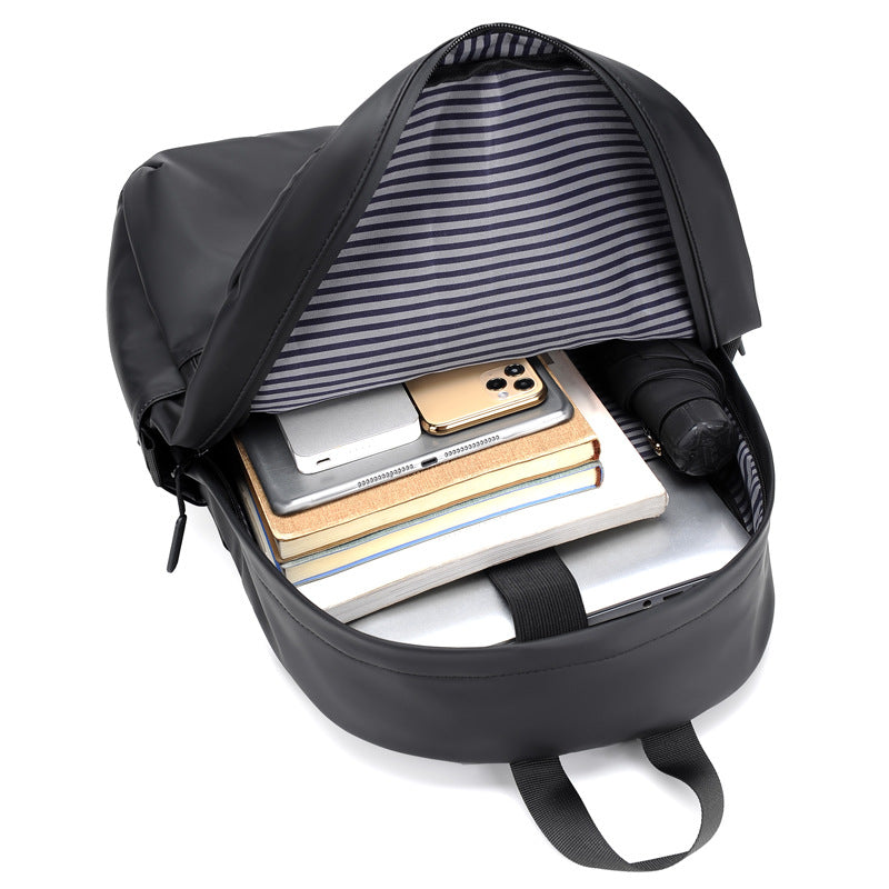 Fashionable and luxurious backpack