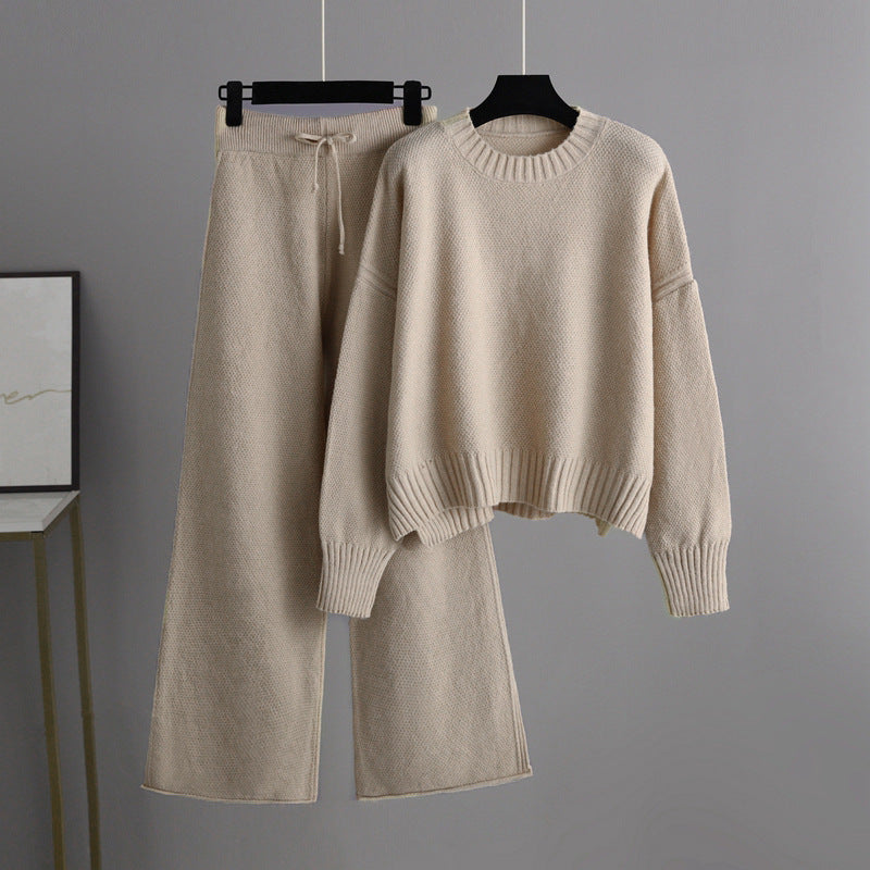 Fashionable casual knit pants