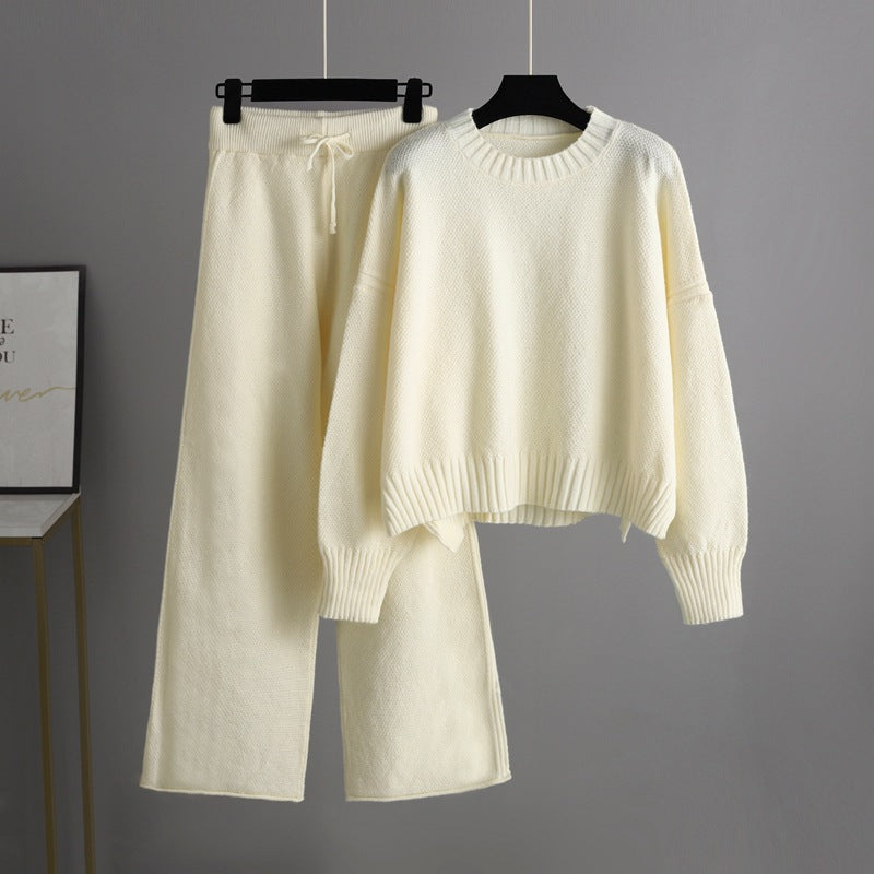 Fashionable casual knit pants