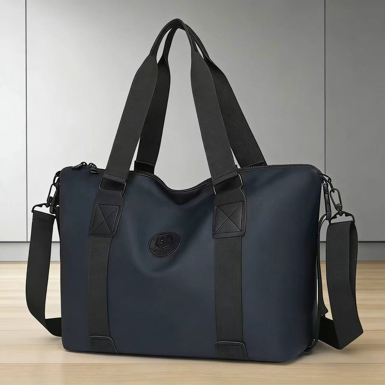 Fashionable Casual Travel Bag