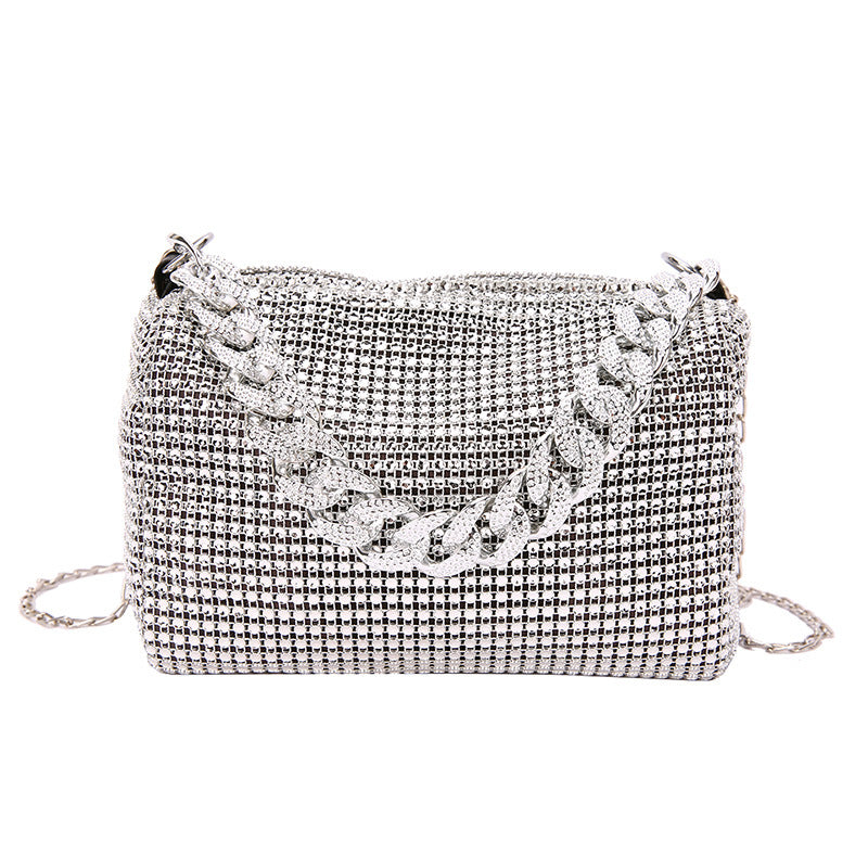 Fashionable crossbody bag