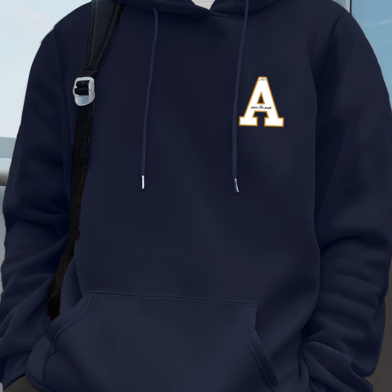 Fashionable drawstring pullover