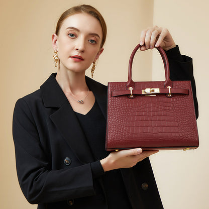 Fashionable genuine leather handbag