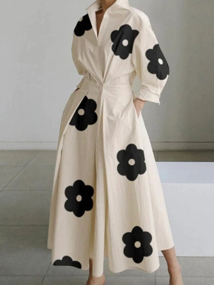 Fashionable loose dress with a wide hem