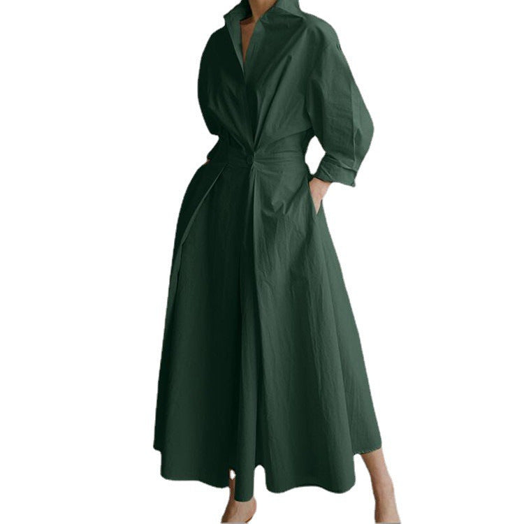 Fashionable loose dress with a wide hem