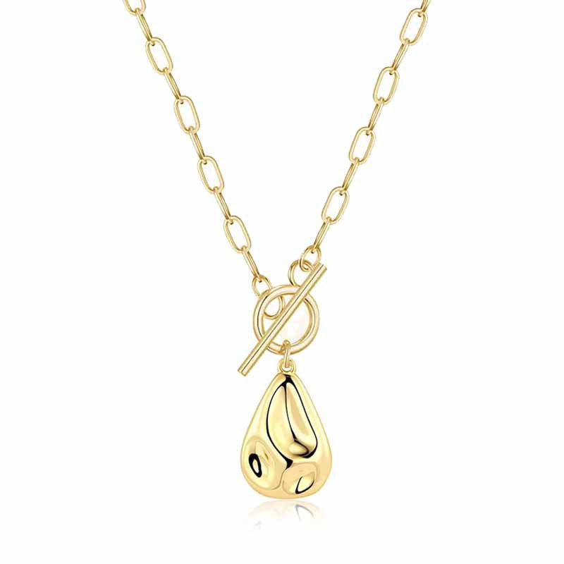 Fashionable necklace accessory