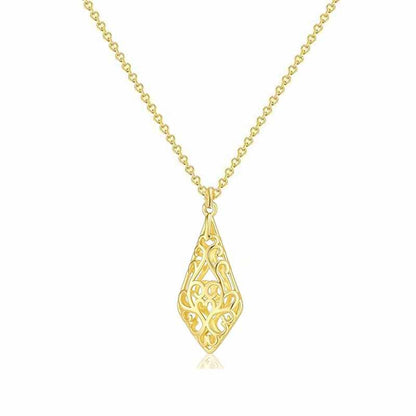 Fashionable necklace accessory