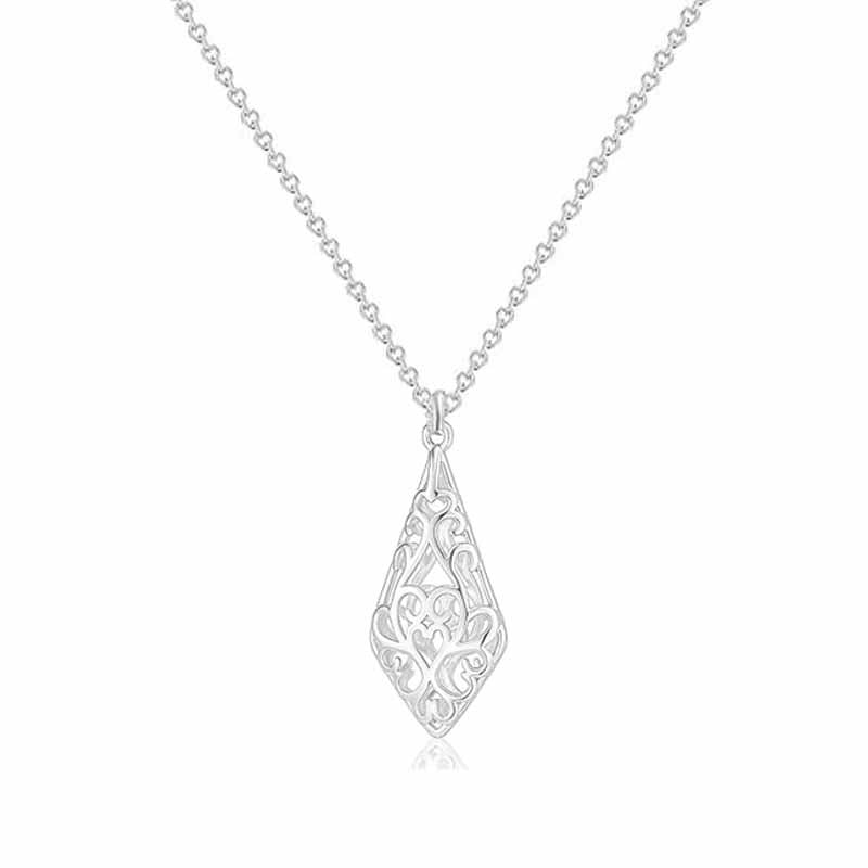Fashionable necklace accessory