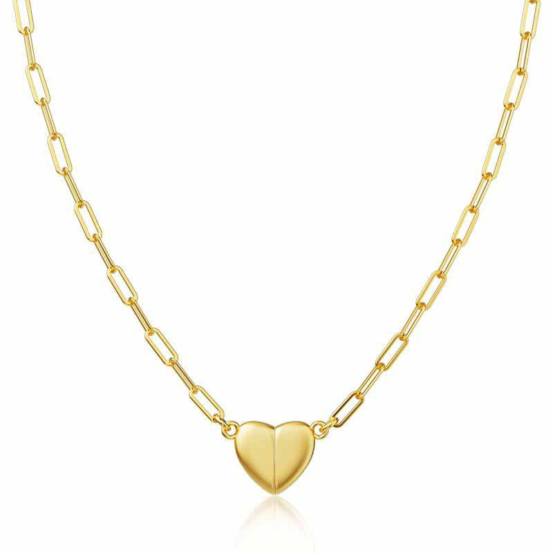 Fashionable necklace accessory