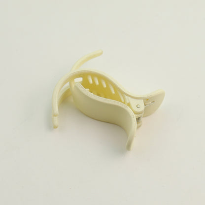 Fashionable ponytail clips