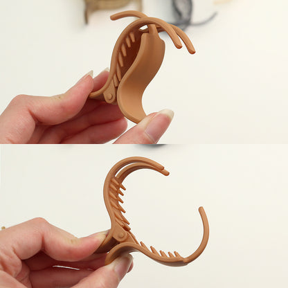 Fashionable ponytail clips