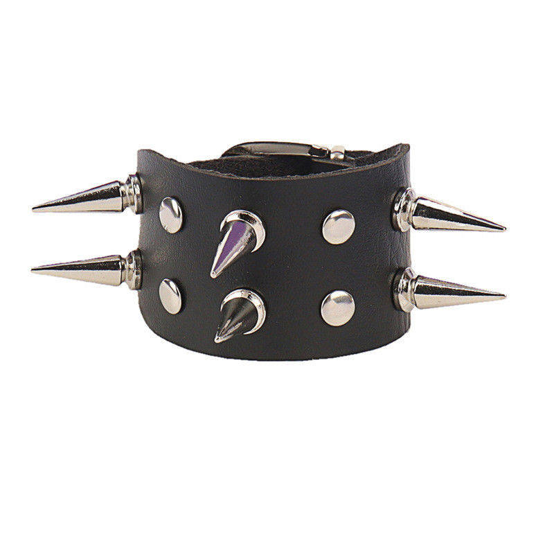 Fashionable punk gothic skull studded leather bracelet