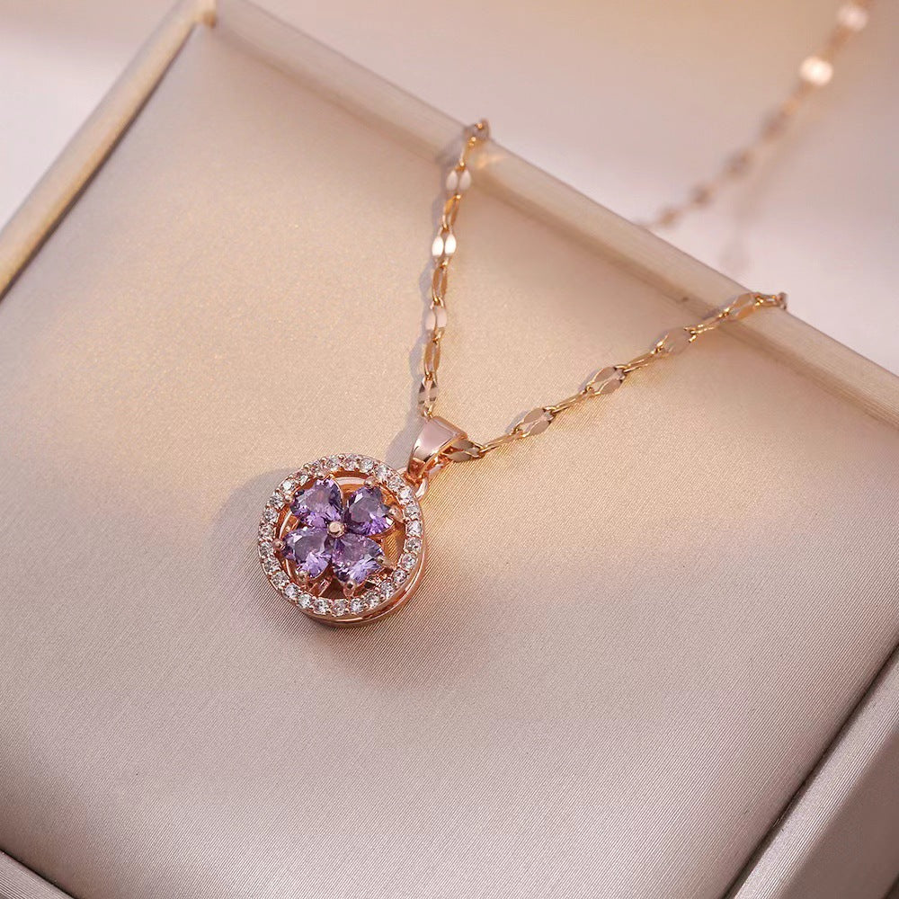 Fashionable retro-style clavicle necklace