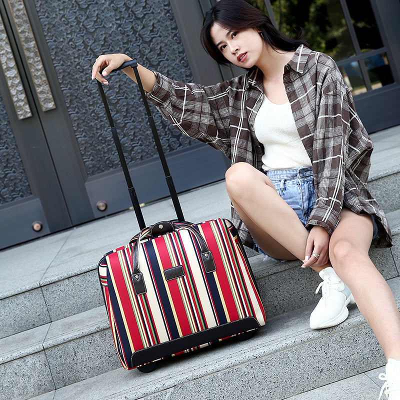 Fashionable rolling suitcase set