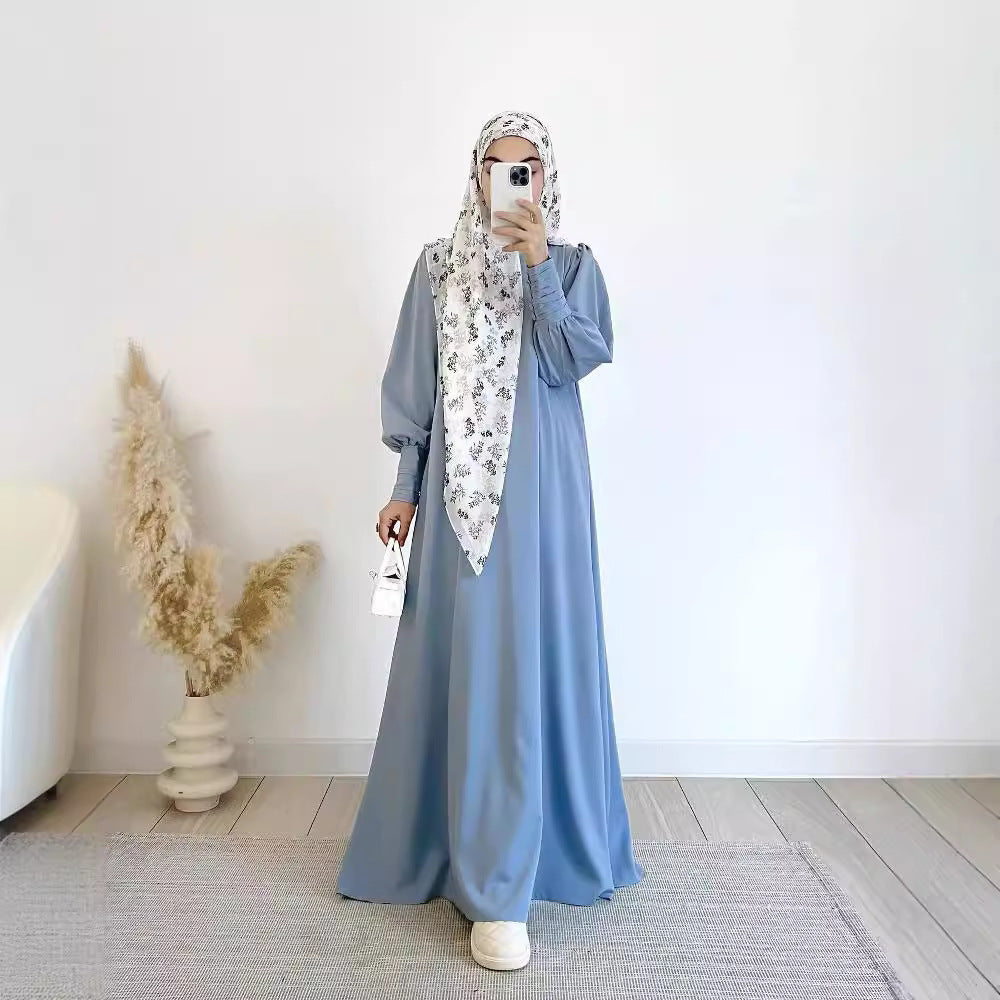 Fashionable satin grand hem dress