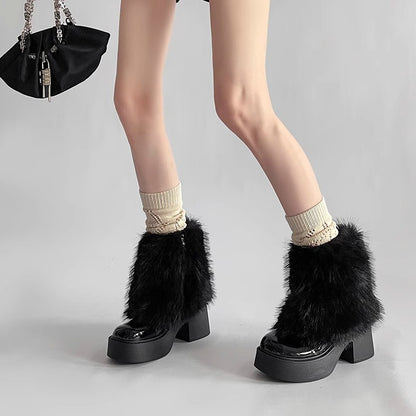 Fashionable short boots