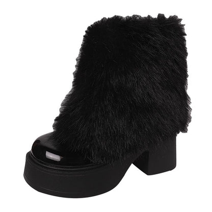 Fashionable short boots