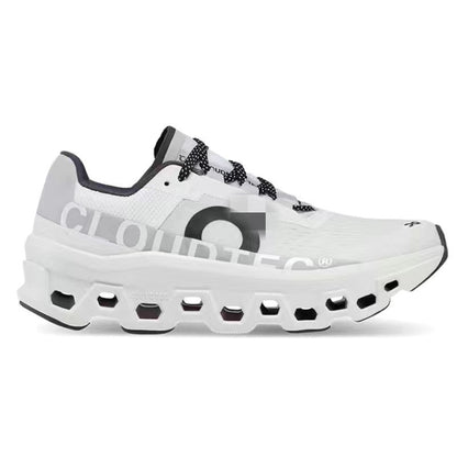 Fashionable sports shoes