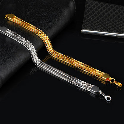 Fashionable stainless steel bracelet