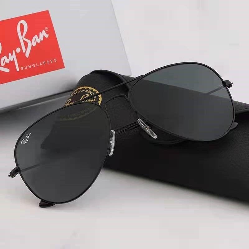 Fashionable trend sunglasses