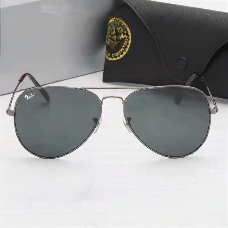 Fashionable trend sunglasses