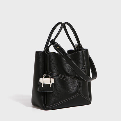 Fashionable versatile bag