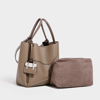 Fashionable versatile bag