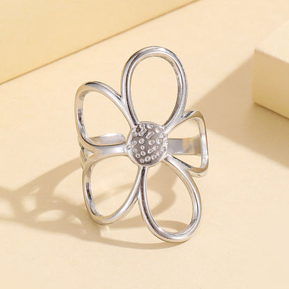Fashionable versatile ring