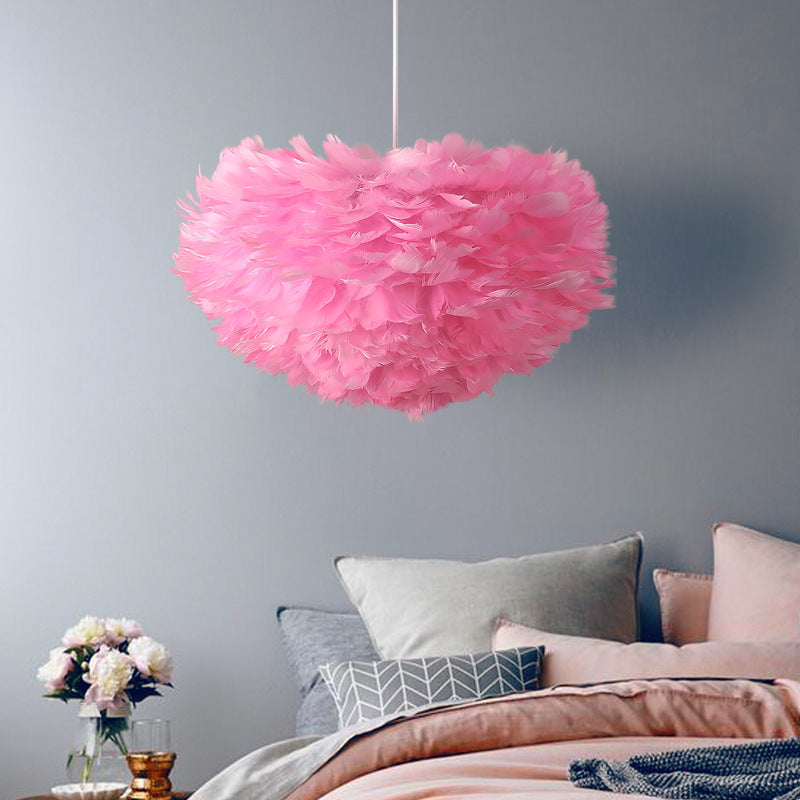 Feather chandelier light
