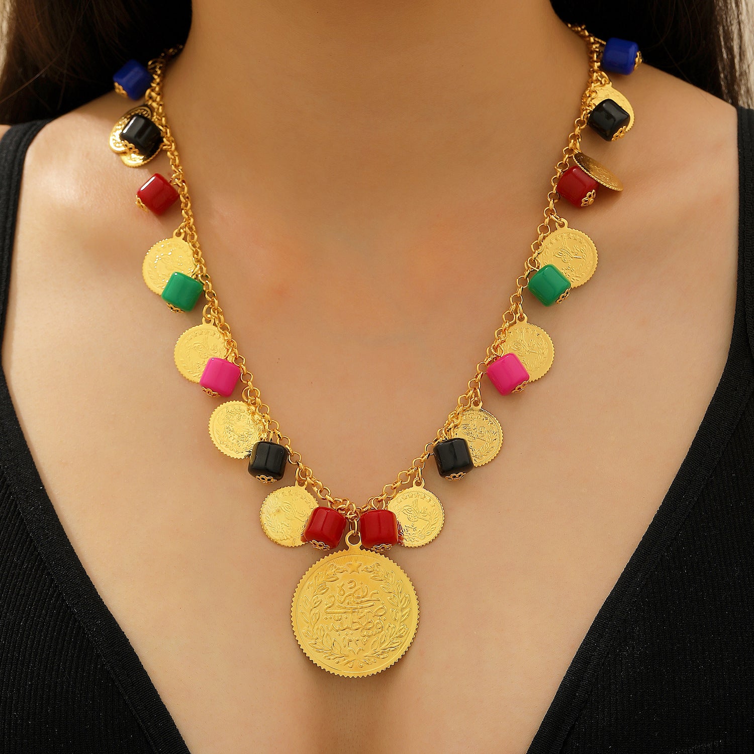 Featured Multi-layer Necklace