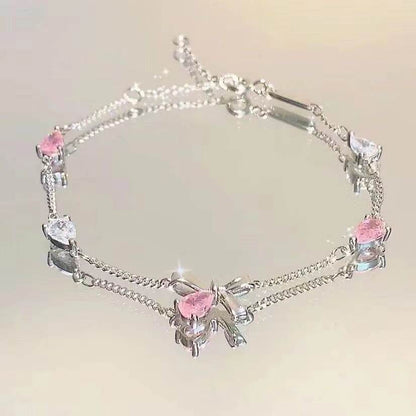 Feminine and exclusive women's jewelry pieces