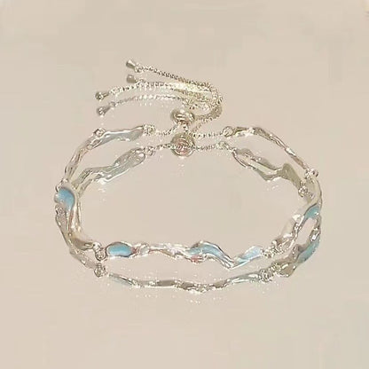 Feminine and exclusive women's jewelry pieces