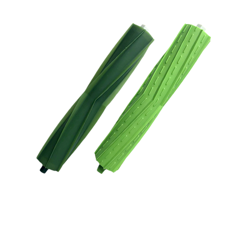 Filter screen roller brush with swivel wheels