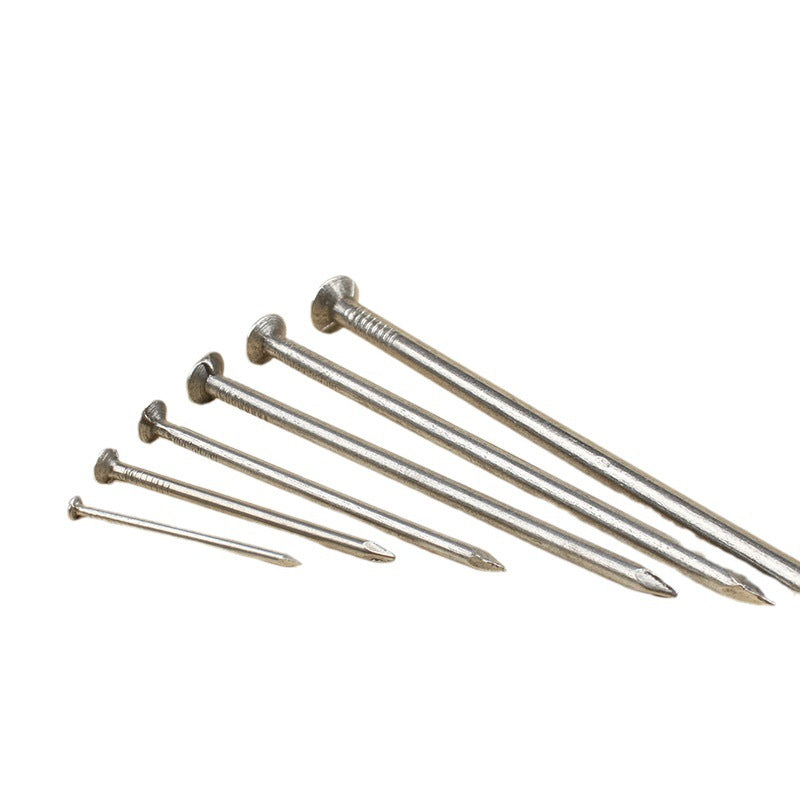 Fine iron nails for wood, long and made of solid wood board
