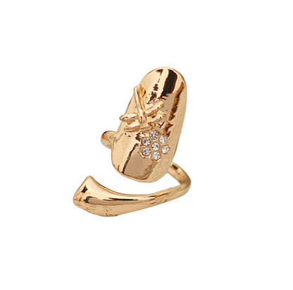 Fingernail ring
