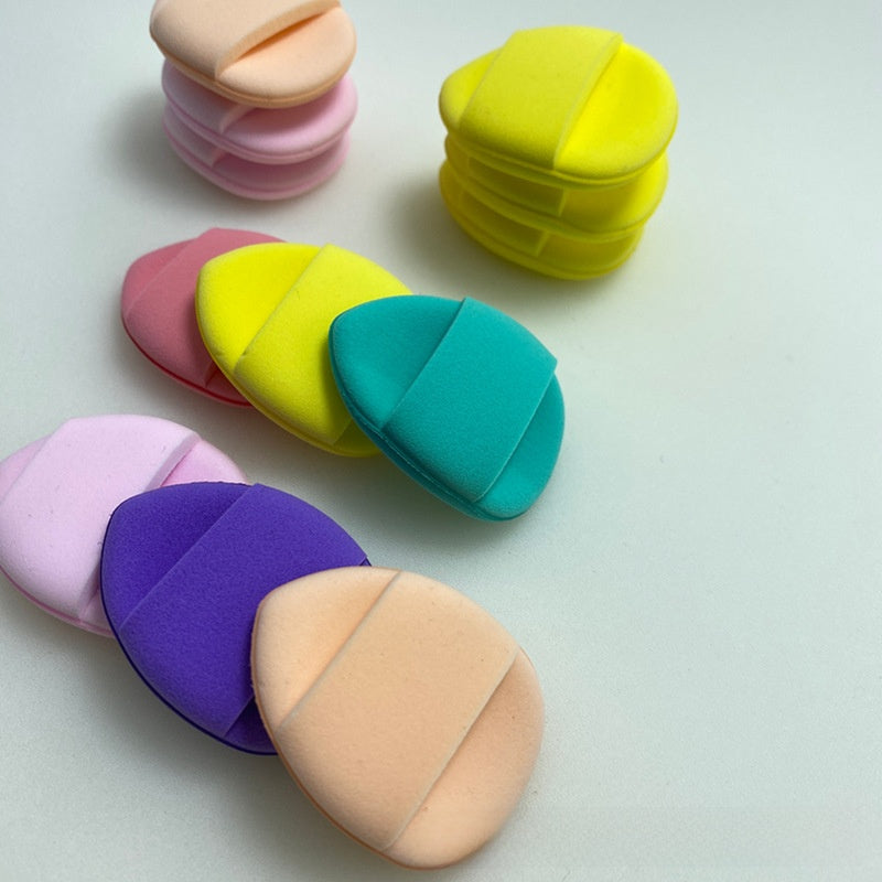 Fingertip powder puff