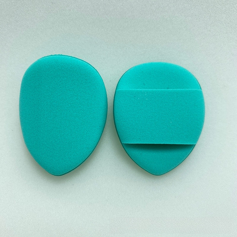 Fingertip powder puff