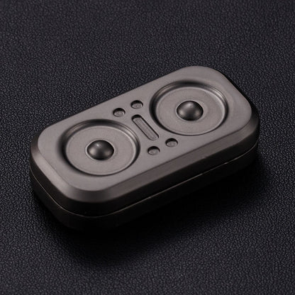 Fingertip spinner