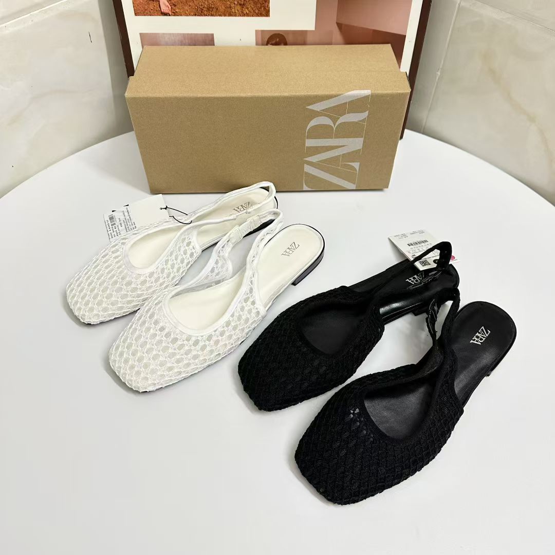 Fishnet Toe-Toe Sandals