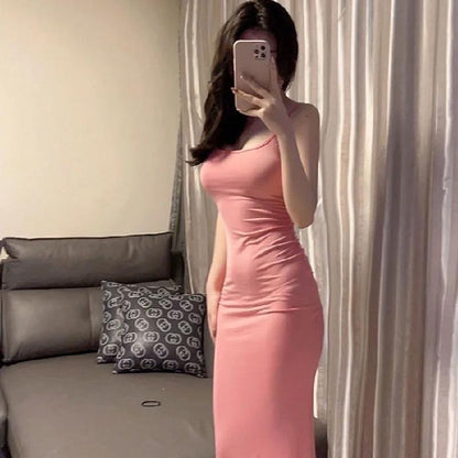 Fishtail skirt, form-fitting skirt