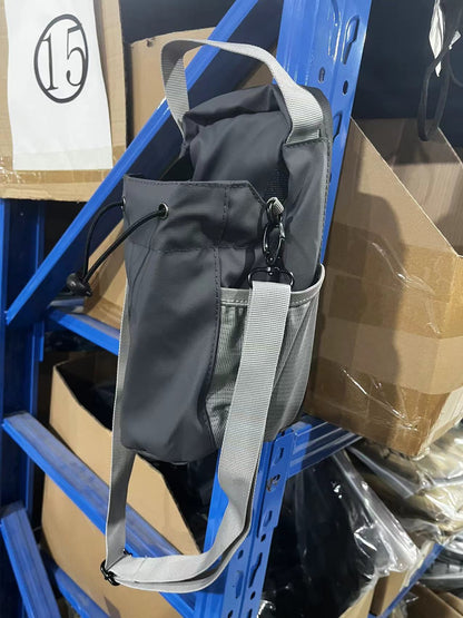 Fitness magnetic water bottle bag