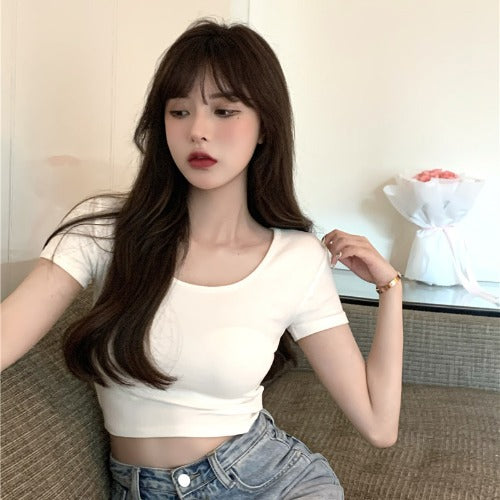 Fitted short-sleeved top