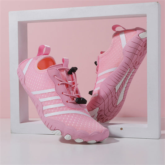 Five-finger outdoor beach shoes