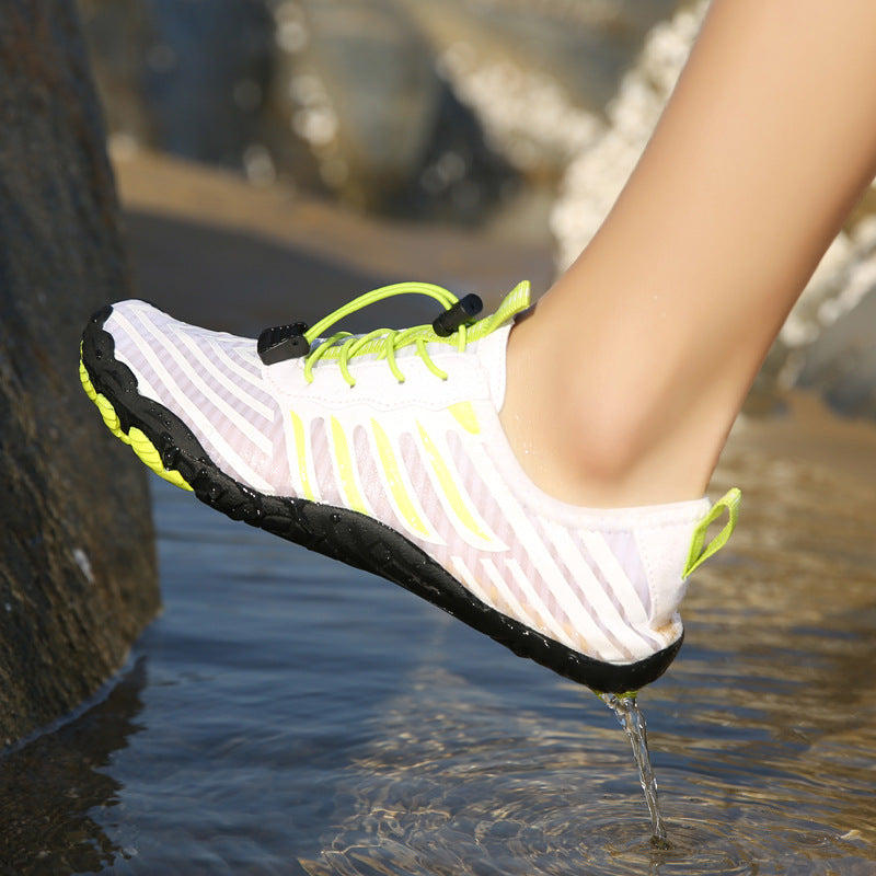 Five-finger stream shoes and beach water shoes