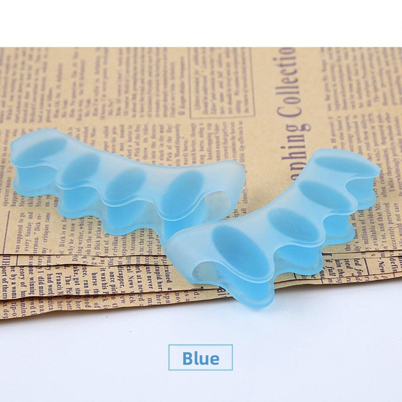 Five-hole toe separator