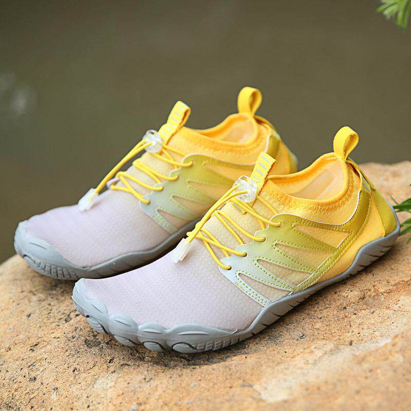 Five-toe outdoor beach shoes