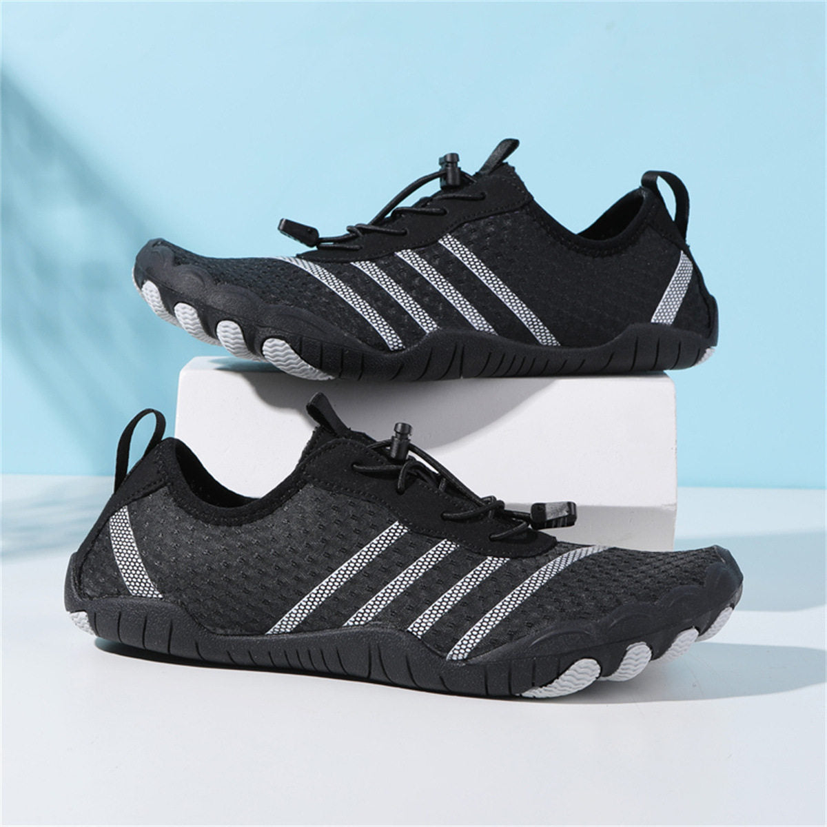 Five-toe outdoor beach shoes