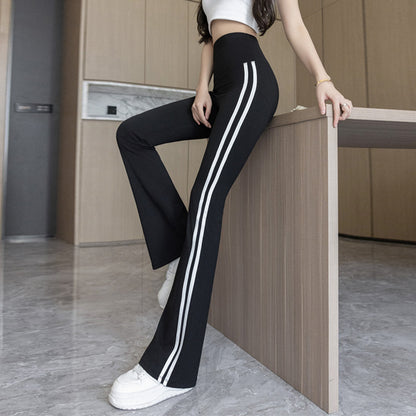 Flared Yoga Pants with 3D Pattern